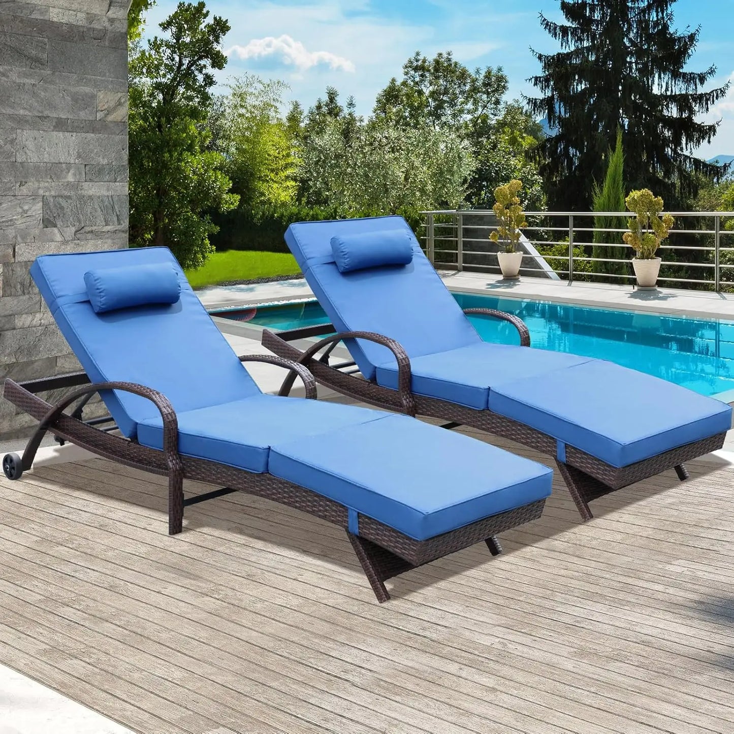 Outdoor Lounge Chairs Set of Beach Wicker Chaise Lounge